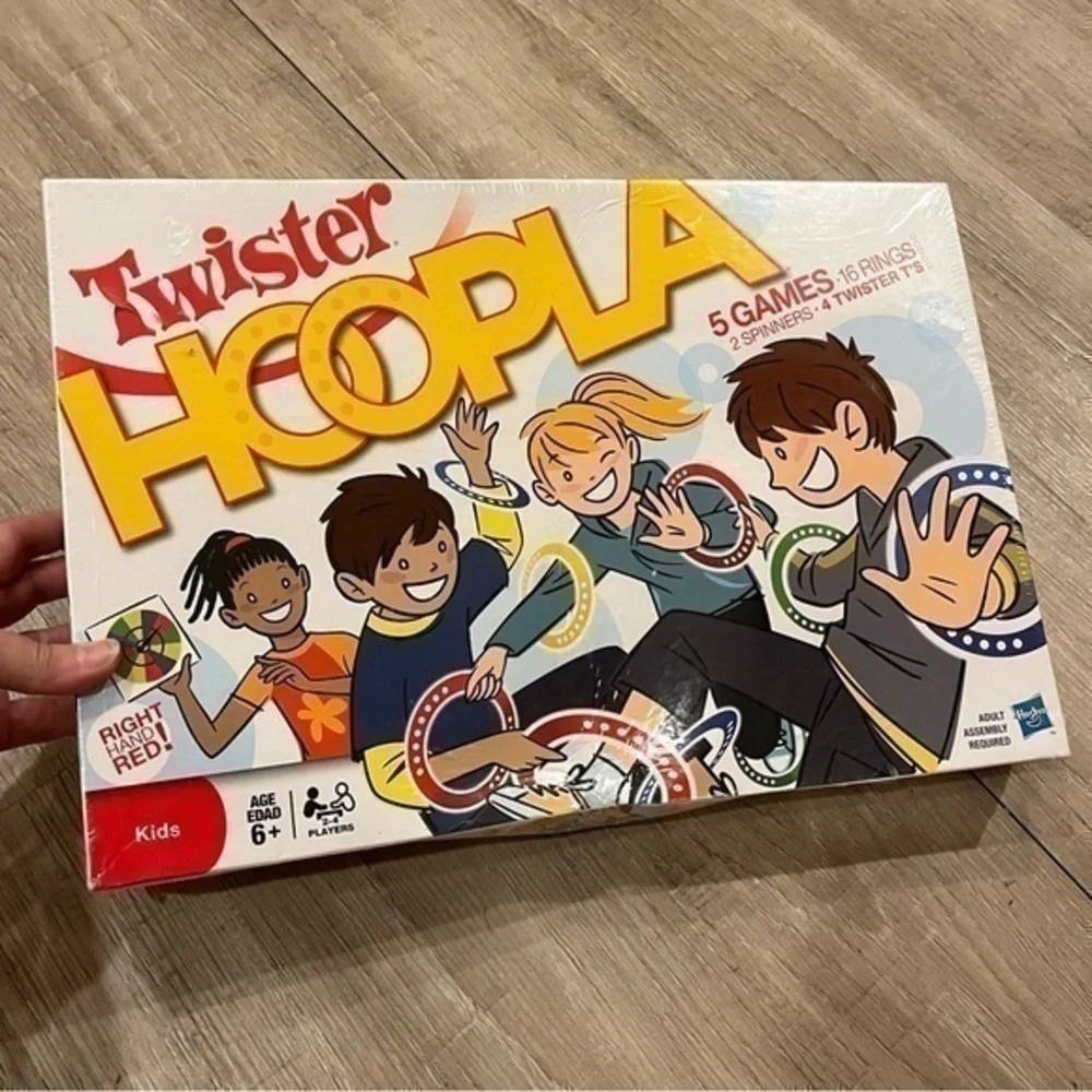 New Twister Hoopla Kids 2009 Game Sealed Box